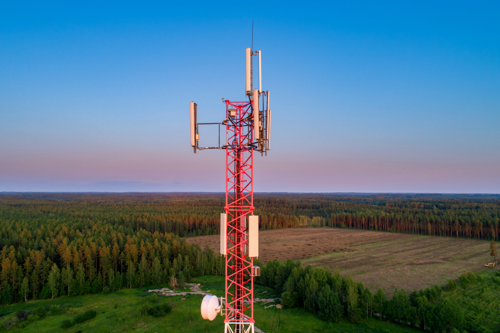 Kościół traci przez maszt telekomunikacyjny? Awantura w Puławach