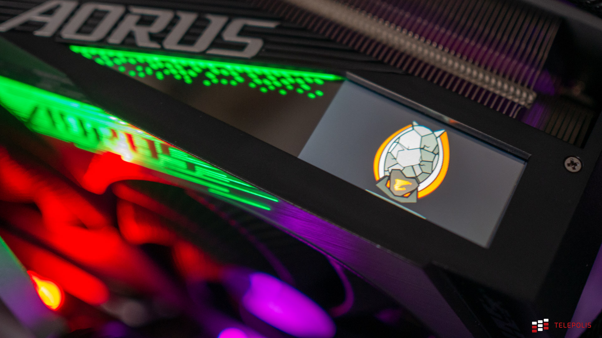 Karta graficzna z ekranem LCD. Aorus GeForce RTX 4080 Master – test