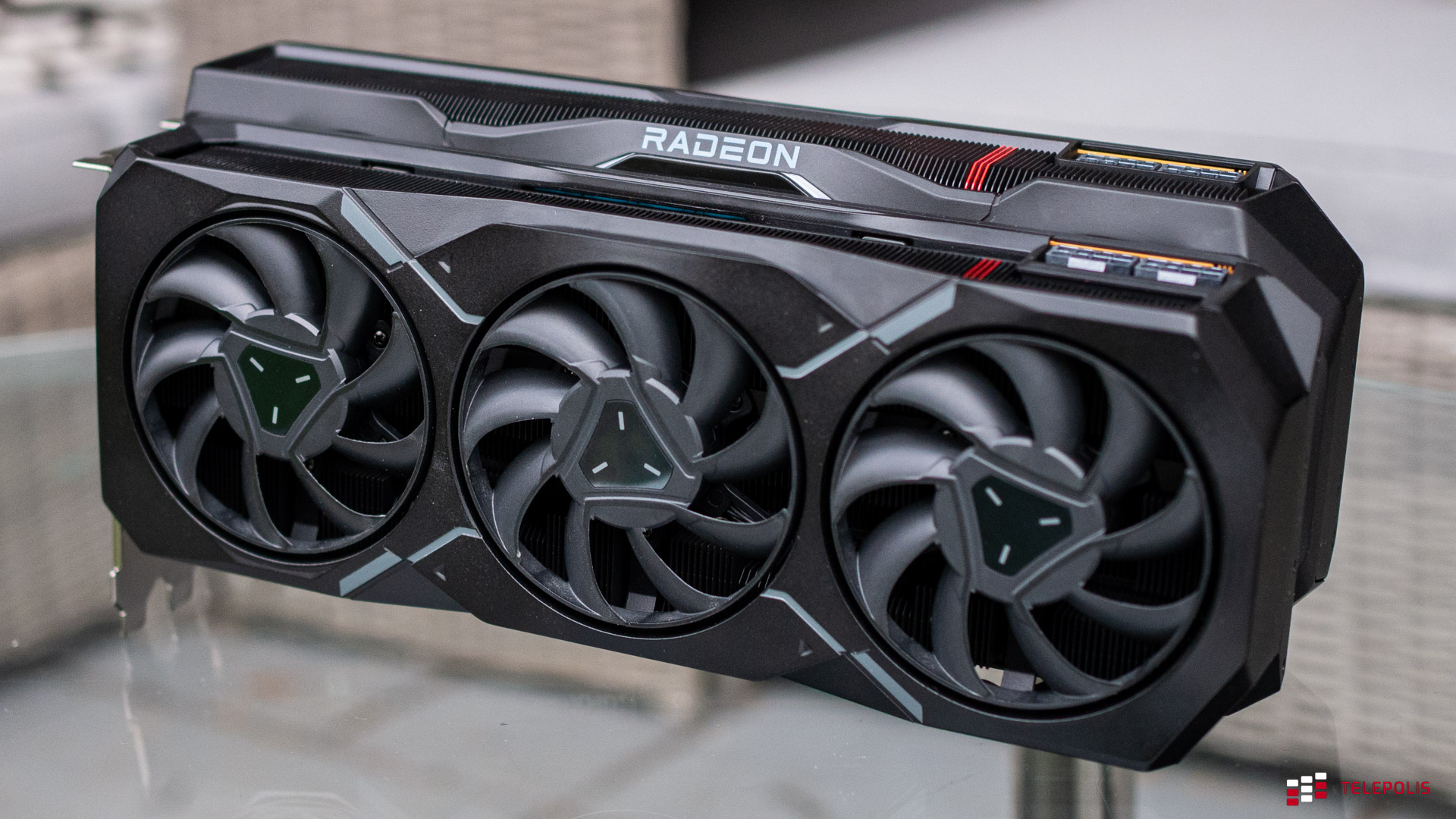 AMD Radeon RX 7900 XTX/XT to świetne karty, ale… - test