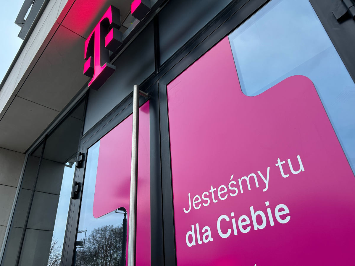 T-Mobile: darmowe testy internetu. Dostaniesz też 9 miesięcy za 0 zł