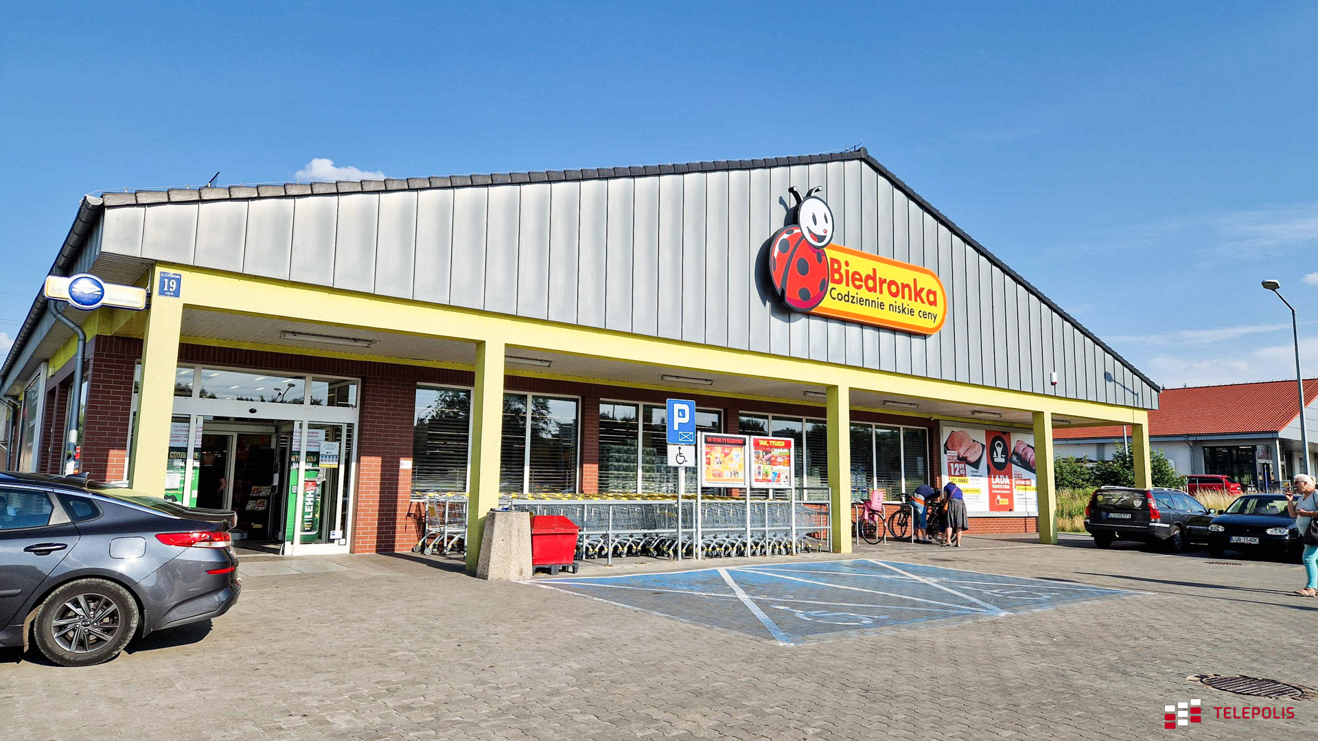 Biedronka kusi fanów taniej elektroniki. Jest jeden kąsek