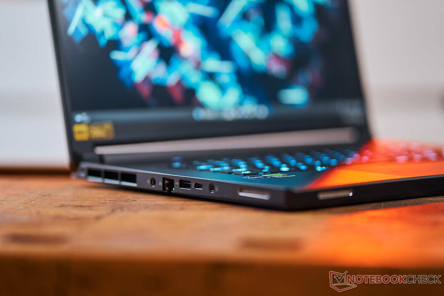 Acer Predator Triton 17 X to laptop mocniejszy od stacjonarnego PC