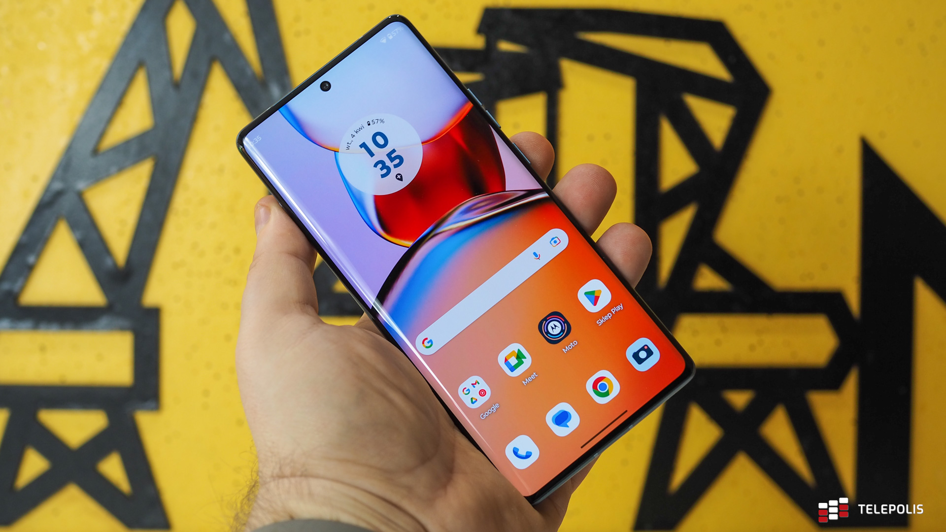 Motorola Edge 40 Pro: nowy flagowiec debiutuje w Polsce