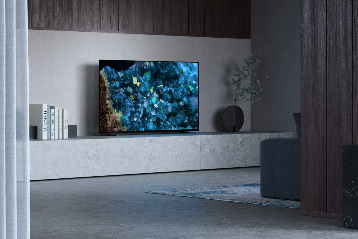 Sony wprowadza do sprzedaży nowe telewizory OLED A80L