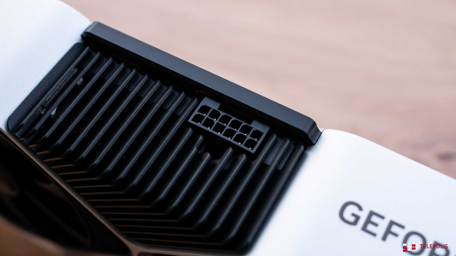 GeForce RTX 4060 Ti 8 GB - test “karty dla frajerów”. Jaka jest naprawdę?