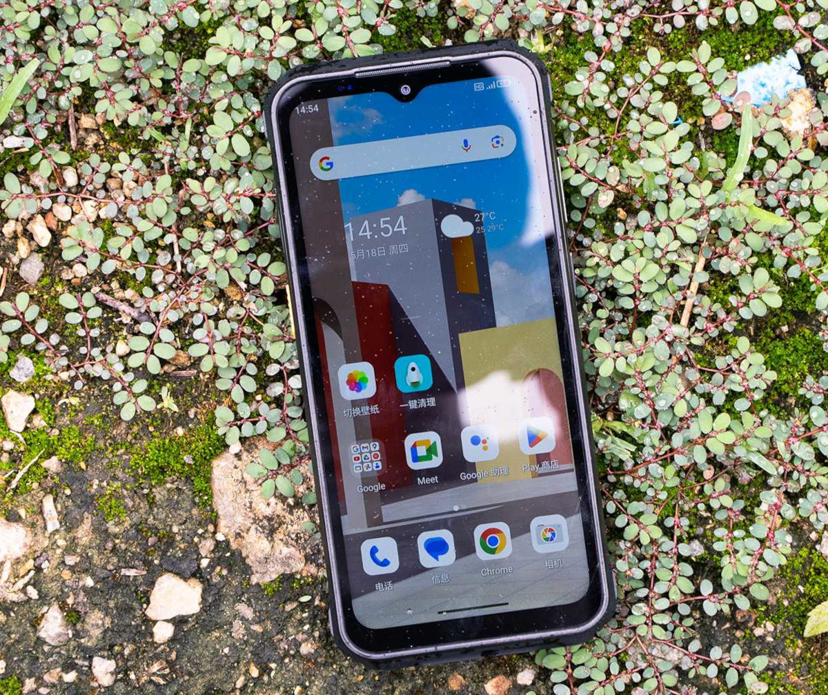 Ulefone Armor 21 – pancerniak na imprezę w terenie
