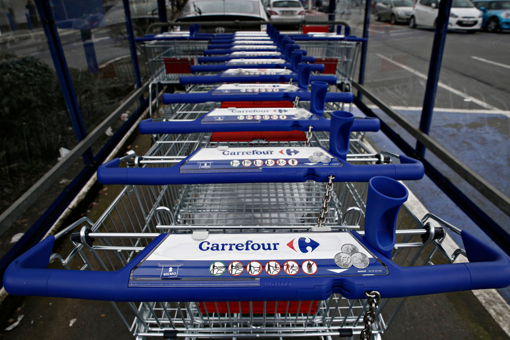 Carrefour z nową usługą. Wystarczy zadać jedno pytanie