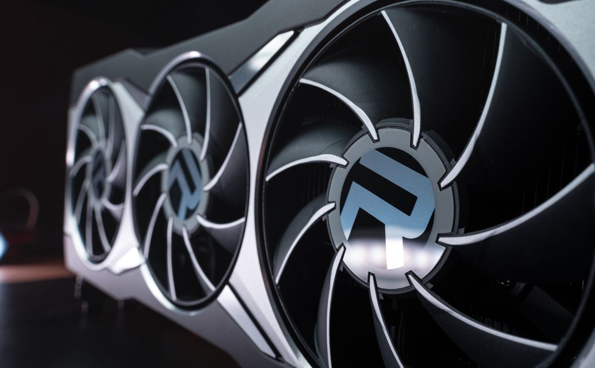 AMD Radeon RX 7600 trafił do pierwszych sklepów. Znamy ceny