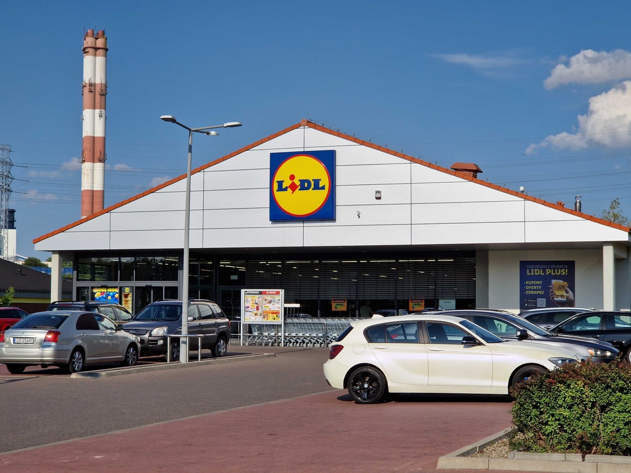 Lidl wyprzedaje akumulatory. Kupisz za ułamek ceny