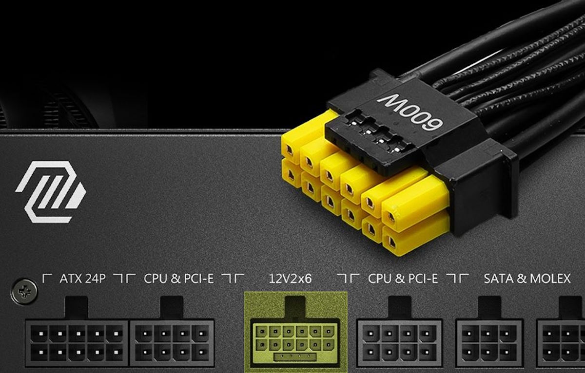 W zasilaczu MSI wtyczka 12VHPWR nie ma prawa się spalić