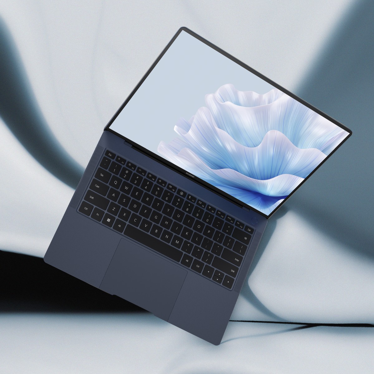 Huawei wprowadza do Polski nowe laptopy. Są prezenty do zgarnięcia