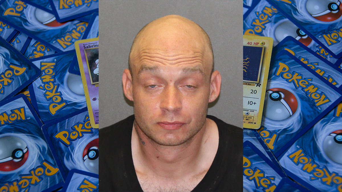 Miał przy sobie karty Pokemon. Zatrzymała go policja