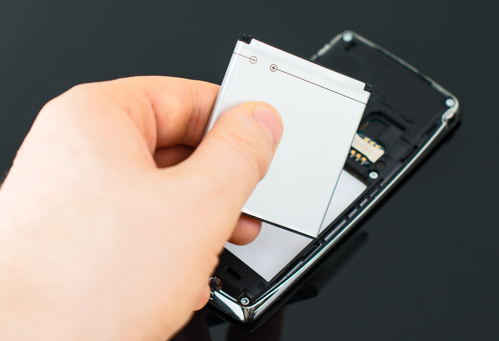 Unia zdelegalizuje twój smartfon. Nie, to nie żart