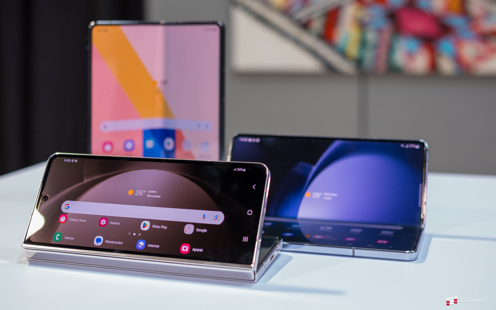 Dwa ekrany dla każdego: Samsung Galaxy Z Fold5 w Polsce