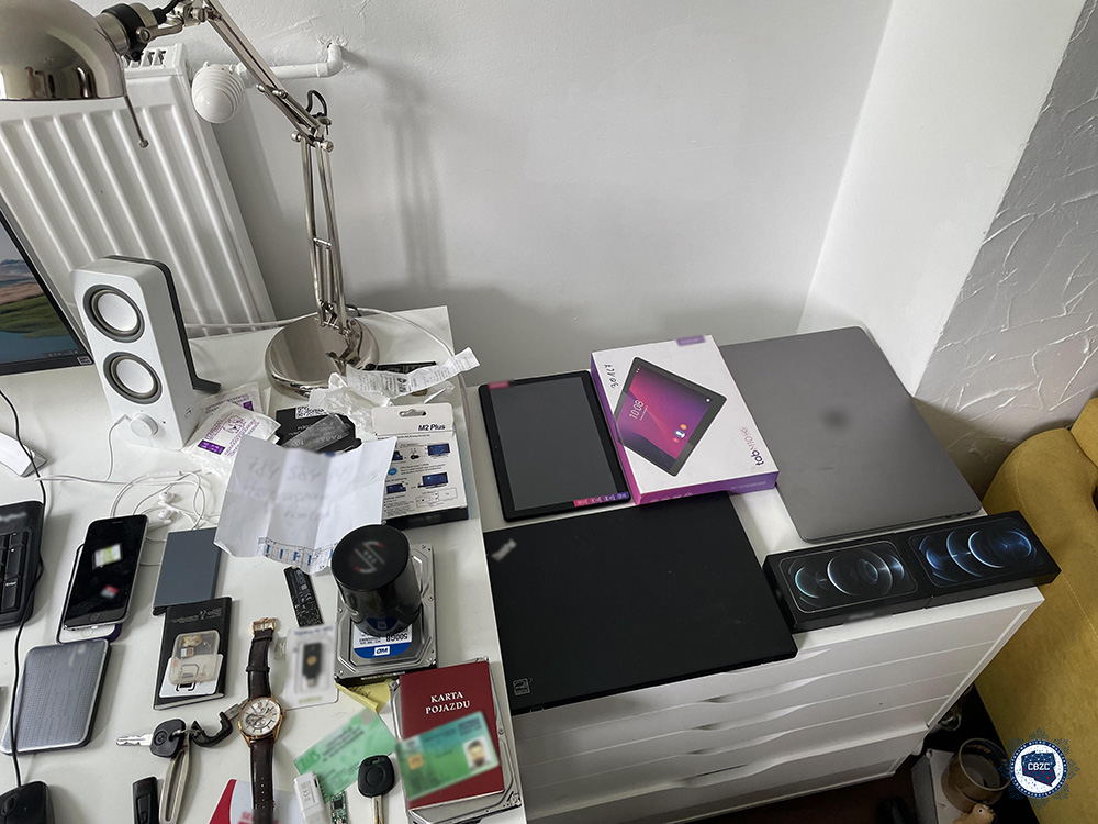 SIM swap zbiera żniwo. Wyczyścili Polakom konta na 20 mln zł
