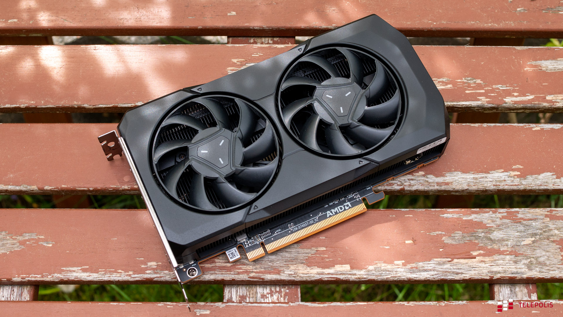 AMD się wygadało. Nadciąga karta Radeon RX 7600 XT