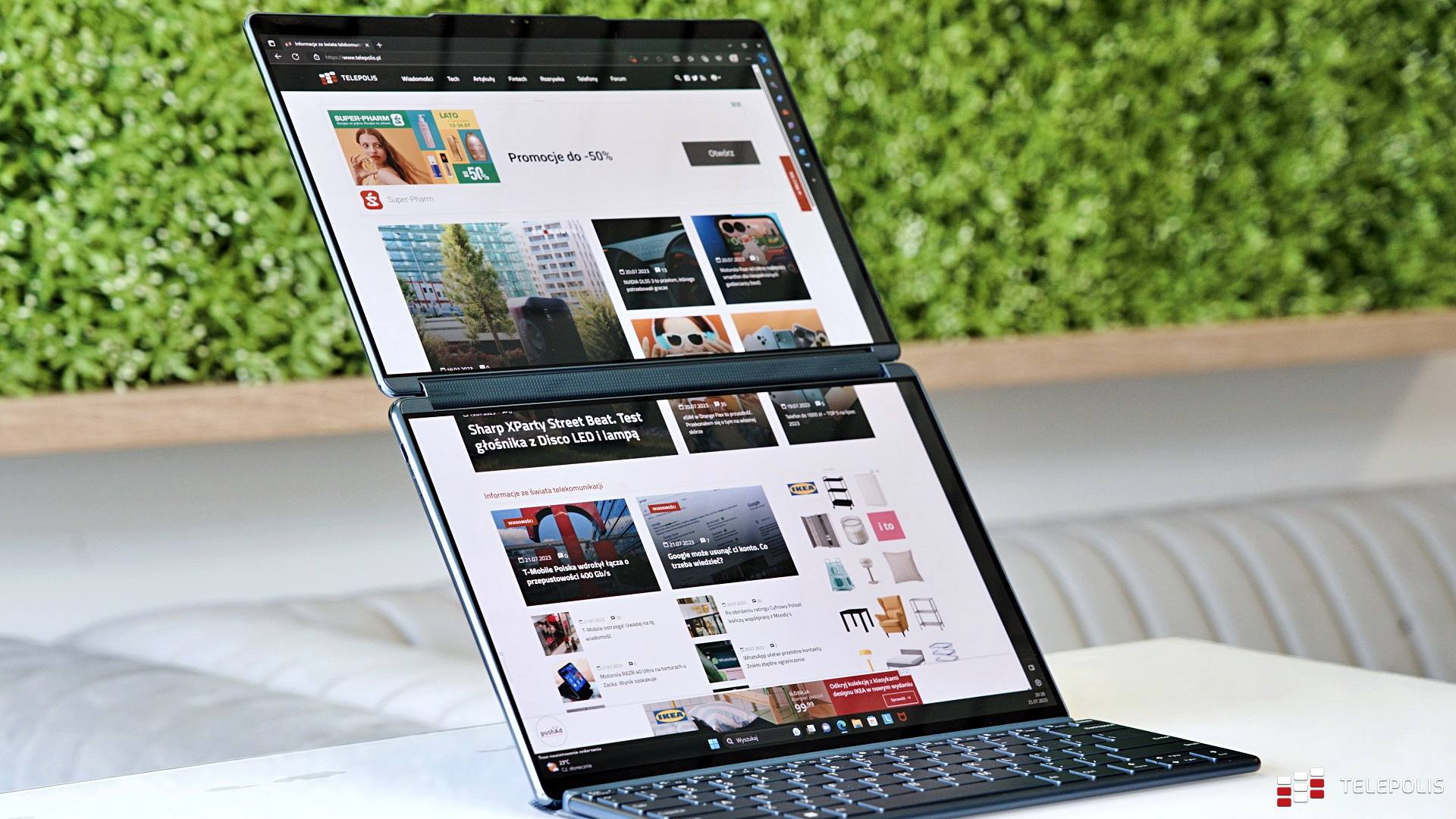 Potwór nie laptop. Dwa ekrany, wielka wydajność i długi czas pracy