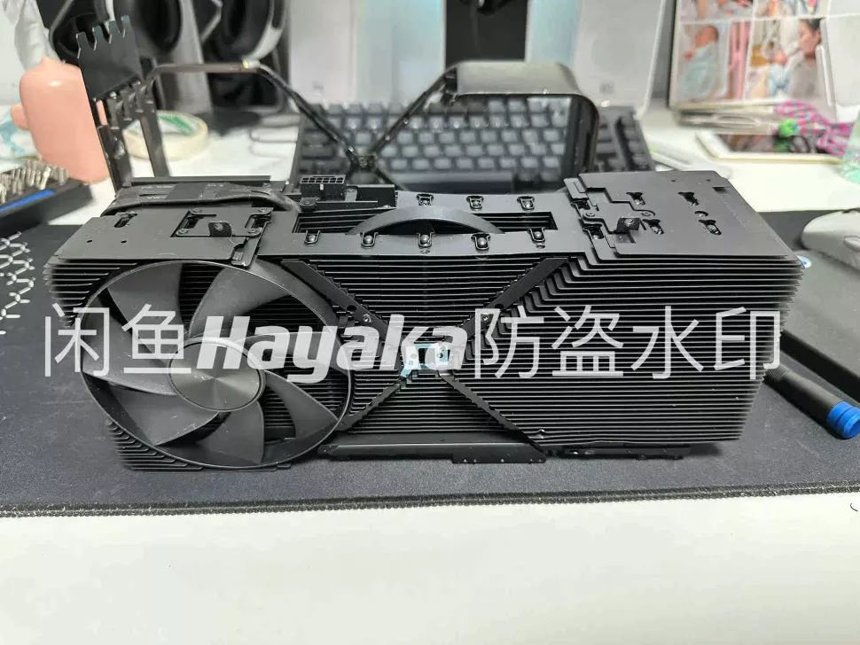 Monstrualne chłodzenie NVIDIA skrywa tajemnicę