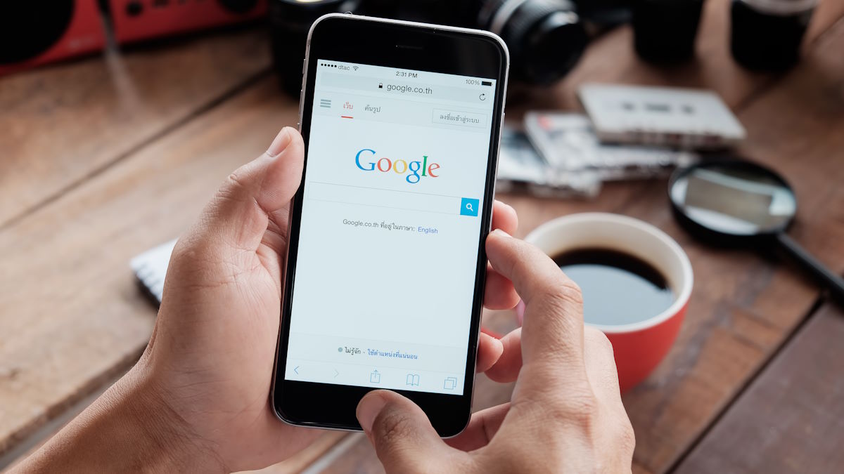 Zasadzka w Google. Wpiszesz popularne hasło i pozamiatane