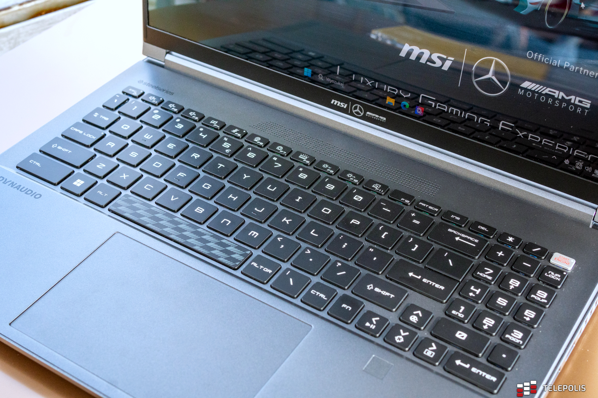 MSI Stealth 16 AMG, czyli laptop piękny i szybki jak Mercedes