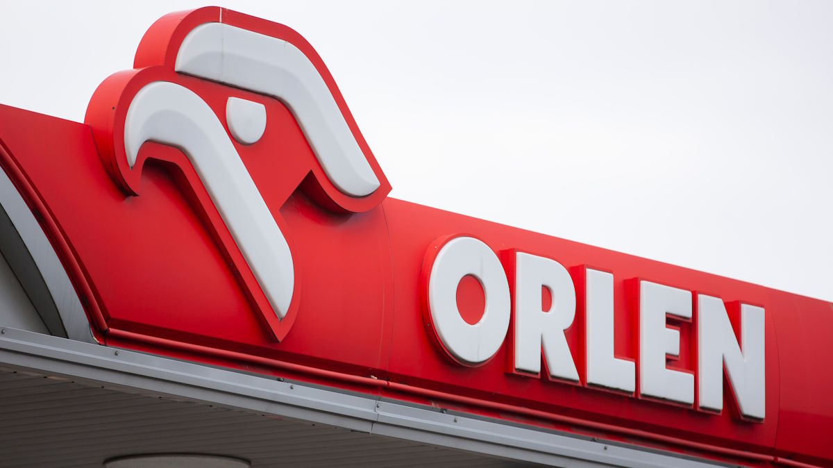 Polscy kierowcy wykiwali Orlen. Tankują taniej bez limitów