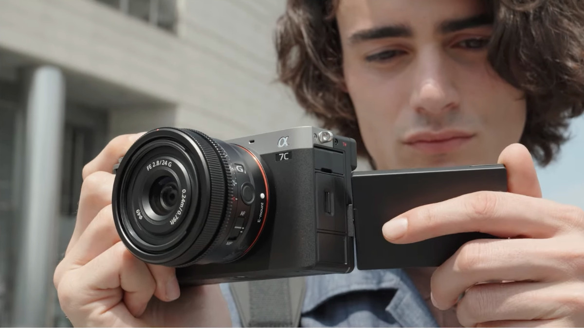 Sony A7C II i A7C R to kompaktowe bestie. Premiera aparatów