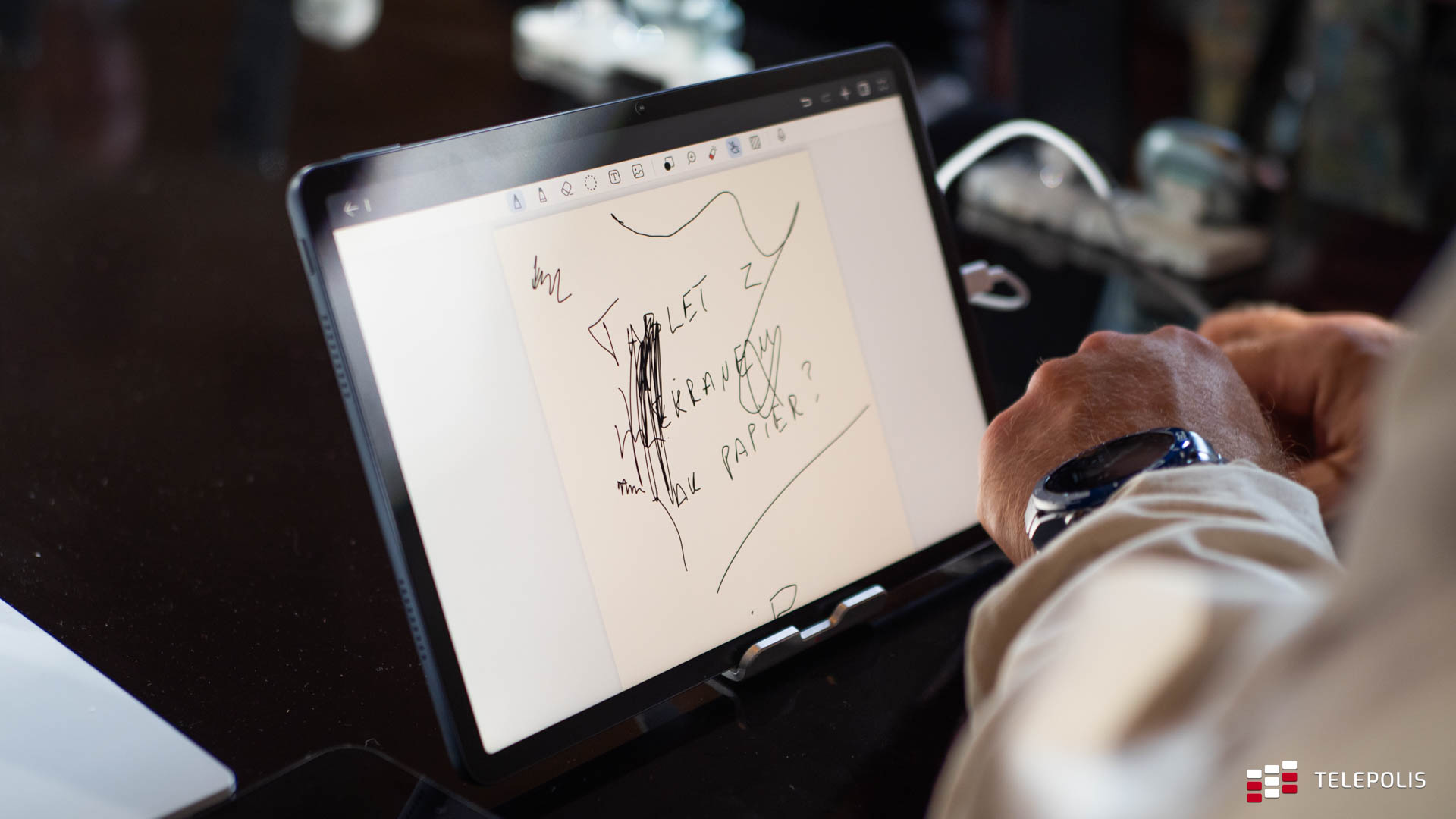 Huawei w Barcelonie: smart okulary, tablet jak z papieru i nowe słuchawki