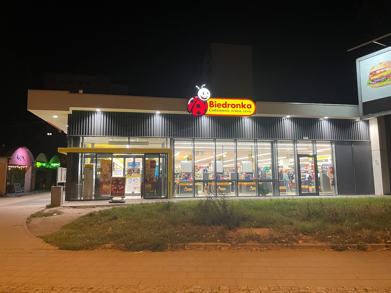 Biedronka zdradza swoją tajemnicę. Dotyczy pracowników
