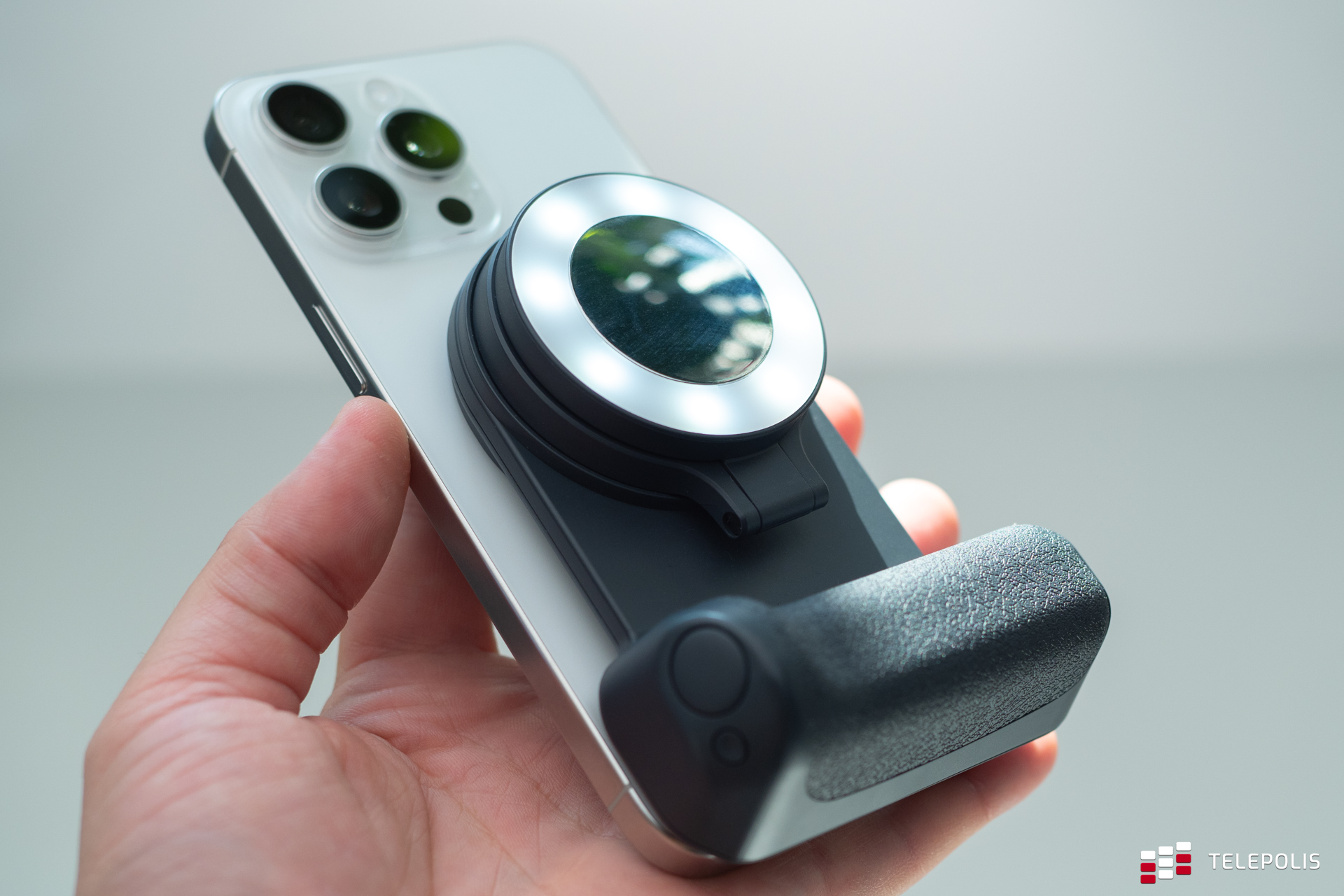 Nowy iPhone? To teraz szybka, etui i inne akcesoria