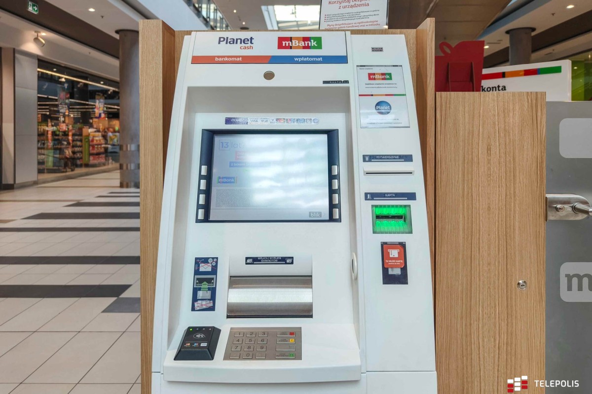 Znany bank ograniczy klientom dostęp do pieniędzy