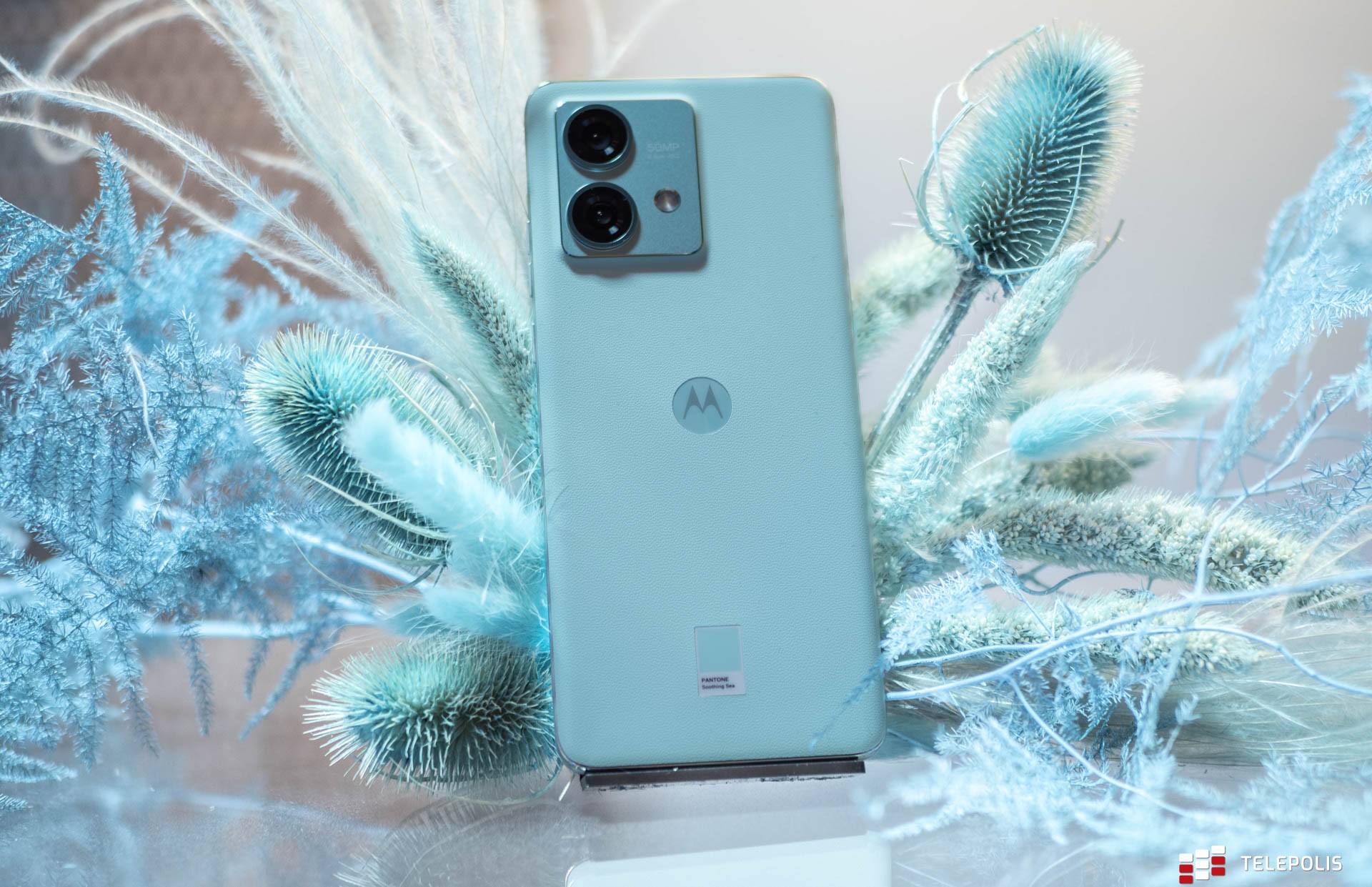 Motorola Edge 40 Neo debiutuje w Polsce. Wiemy, jak obniżyć cenę
