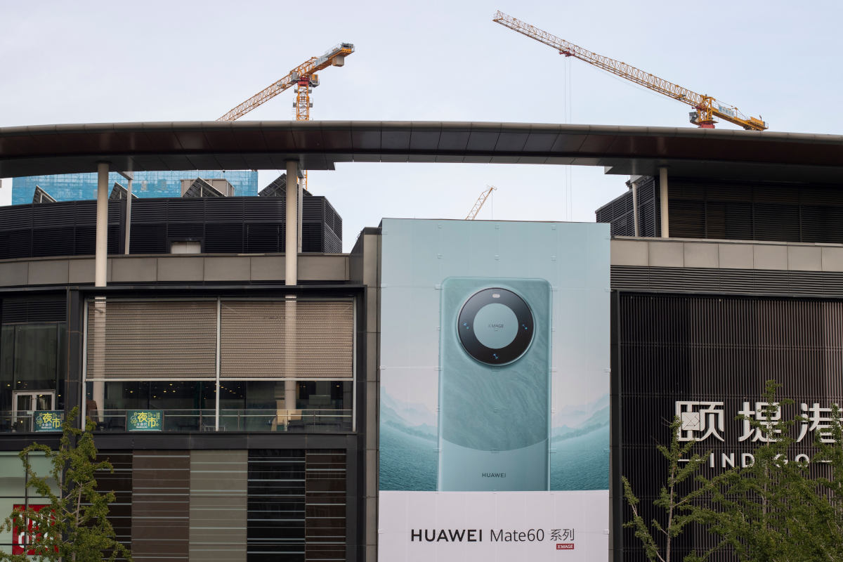 Huawei jedzie na kradzionej technologii? Tak sugerują Holendrzy