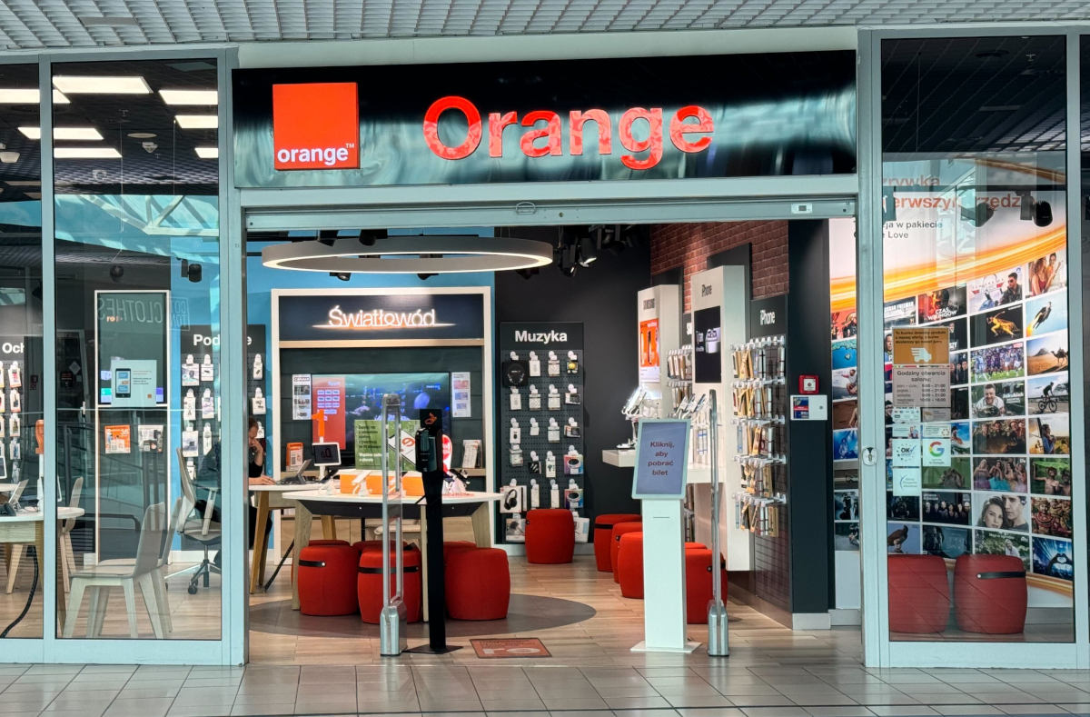 Orange odda klientom pieniądze. Musisz tylko kliknąć