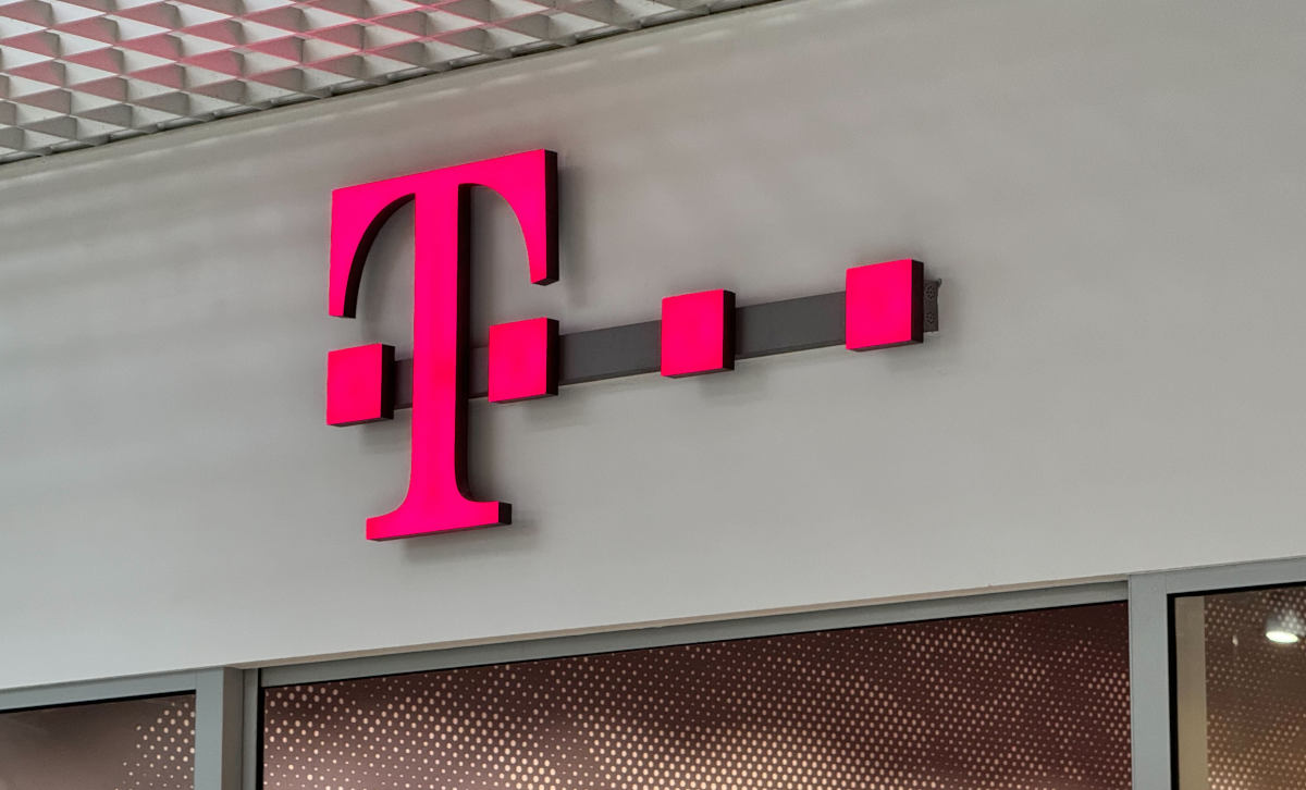 T-Mobile świętuje. Do wygrania smartfony i tablety