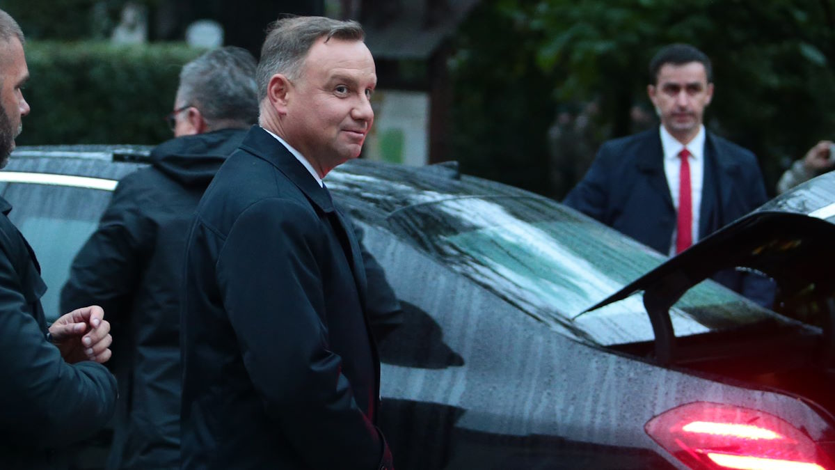 Sensacyjne znalezisko pod autem Dudy. Wcześniej był na Ukrainie