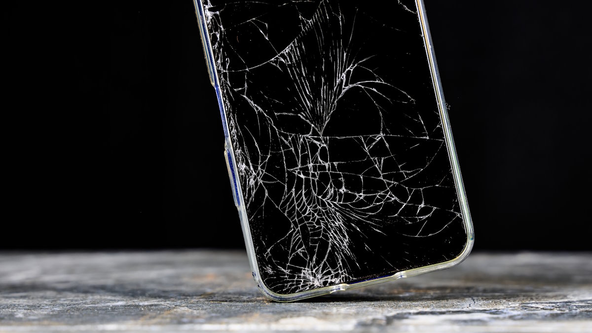 Natychmiast usuń to z telefonu. Kradnie dane logowania do banku
