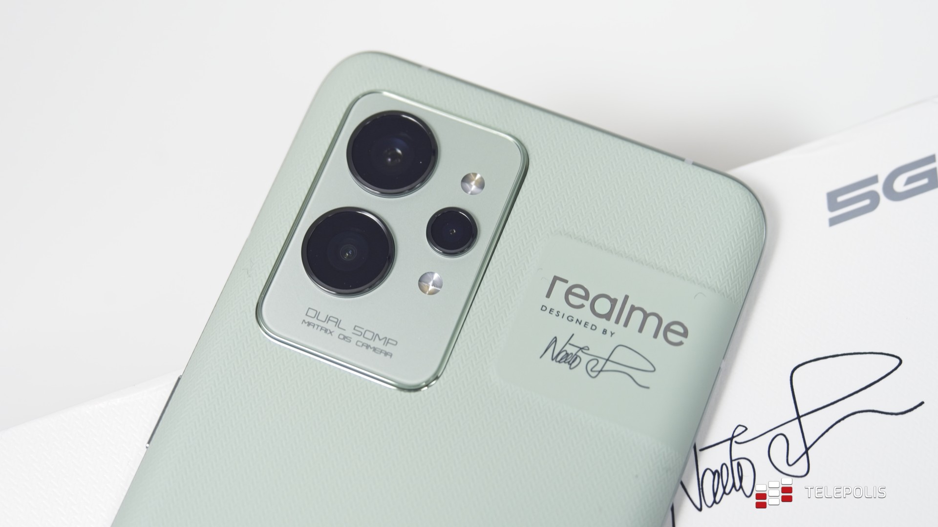 Realme GT5 Pro pozamiata. Ten aparat sprzątnie konkurencję