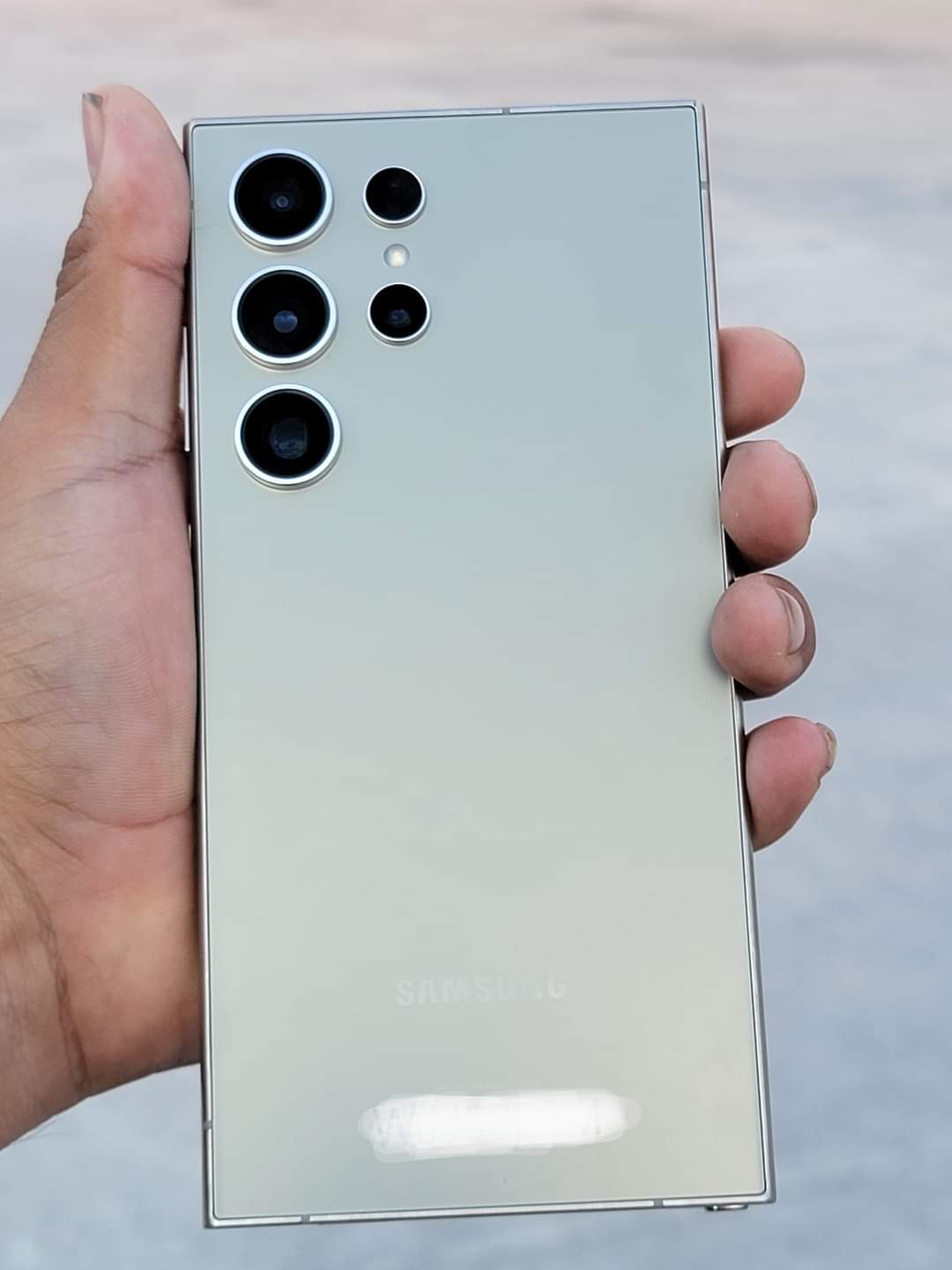 Galaxy S24 Ultra: tak wygląda w rzeczywistości. Pierwsze zdjęcia