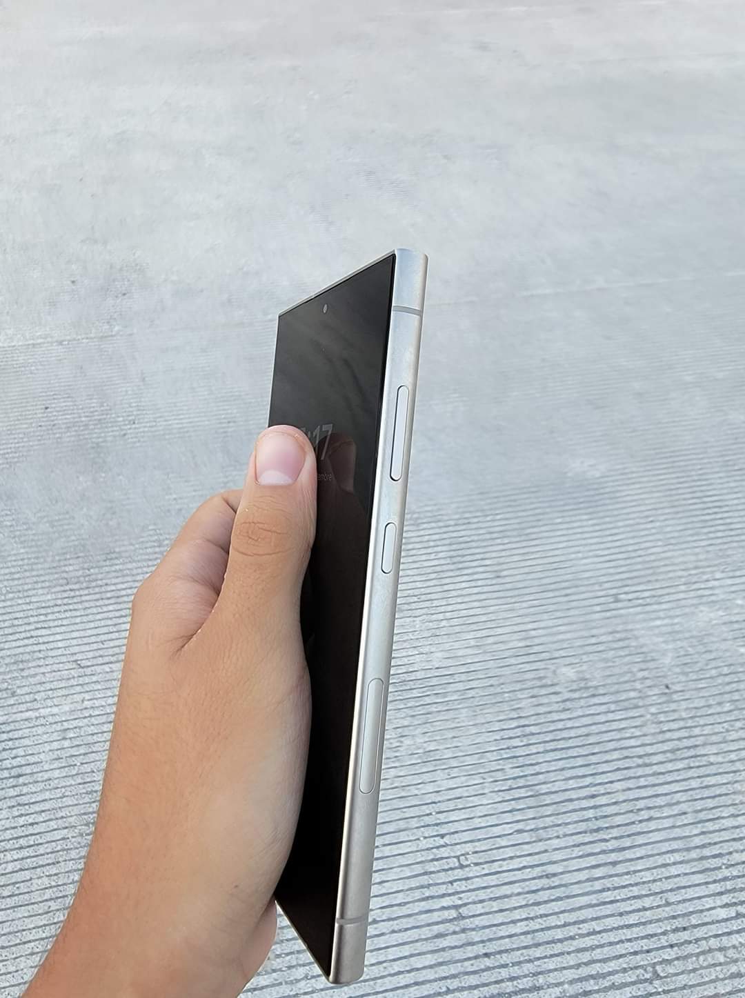 Galaxy S24 Ultra: tak wygląda w rzeczywistości. Pierwsze zdjęcia