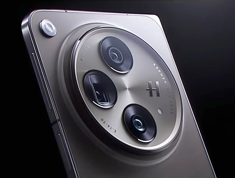 Oppo Find X7 pręży muskuły w benchmarku. Rakieta z komunikacją satelitarną