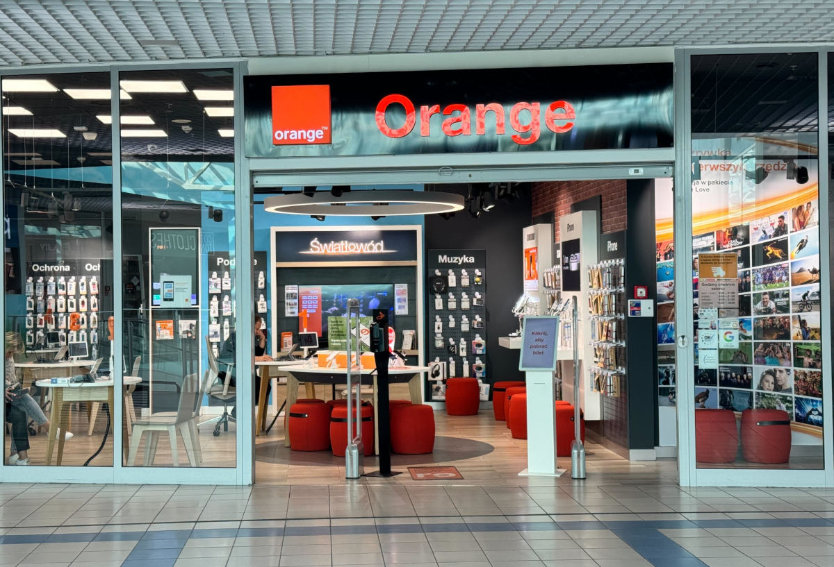 Orange: za darmo Netflix i światłowód, tablet i smartfon za 1 zł