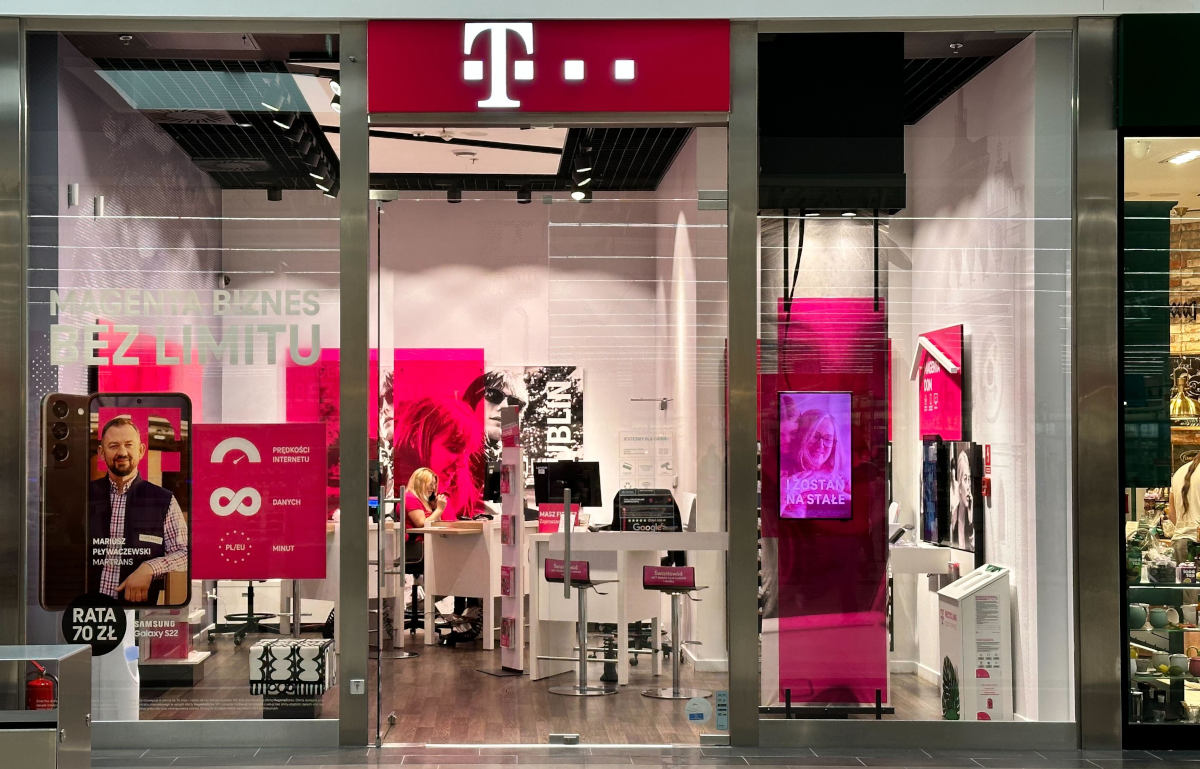T-Mobile rozdaje pieniądze. W Heyah na kartę też