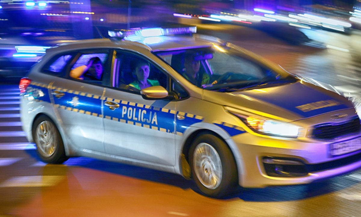 Wykradł dane innych osób i wyłudził u operatora elektronikę za 50 tys. zł