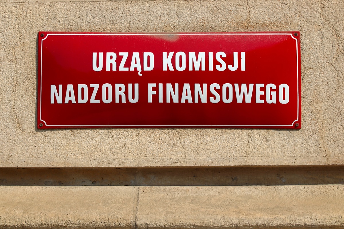KNF zaskakuje zmianami. Instytucja jest nie do poznania