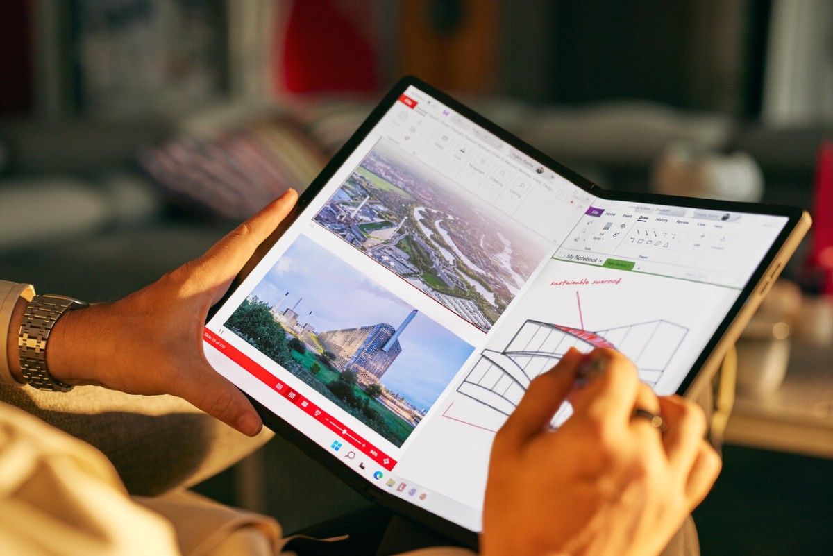 Debiutuje „nowy” Lenovo ThinkPad X1 Fold z dużym, zginanym ekranem