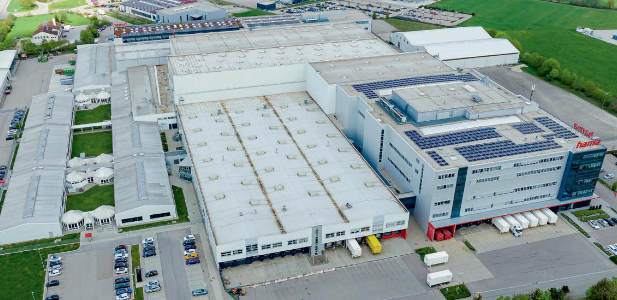 Hama ma już 100 lat. Zaczynała od akcesoriów dla fotografów