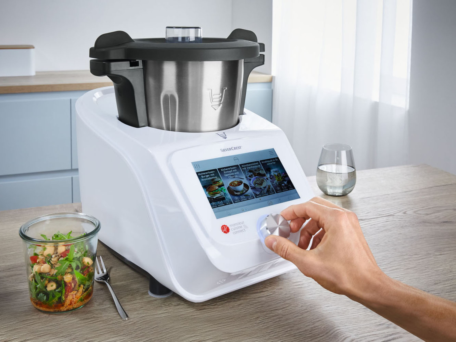 Lidl pozamiatał. Drożejący Thermomix może się schować