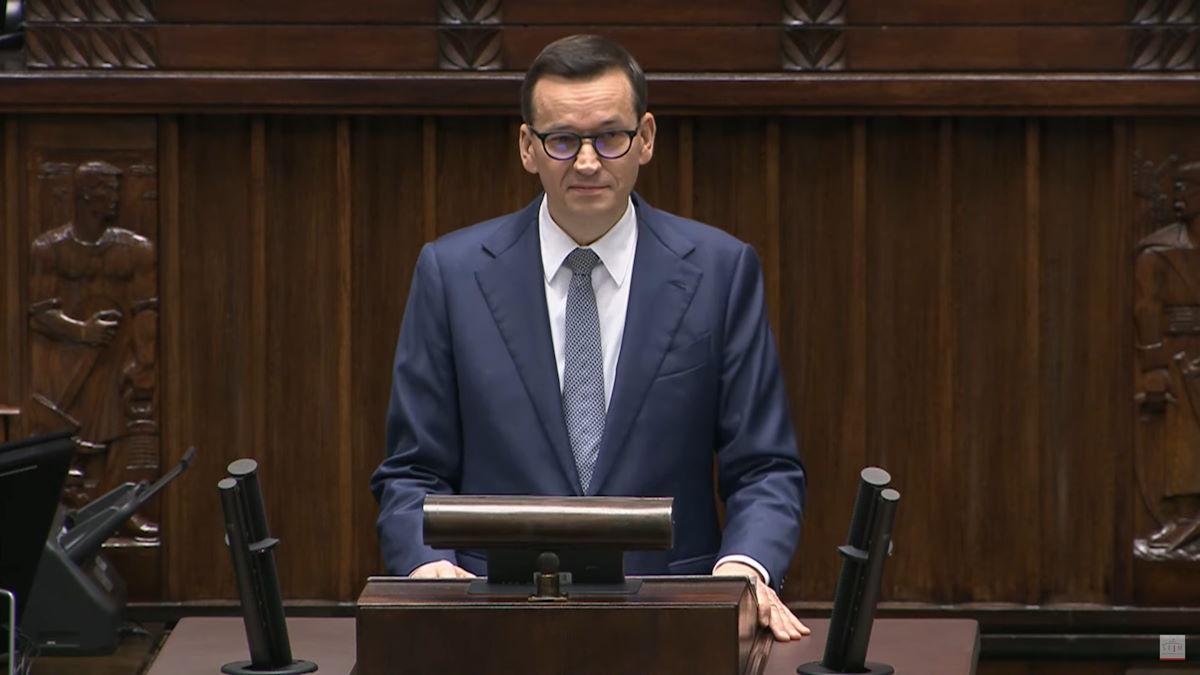 Polaków opętał szał. Wszyscy chcą obejrzeć Morawieckiego