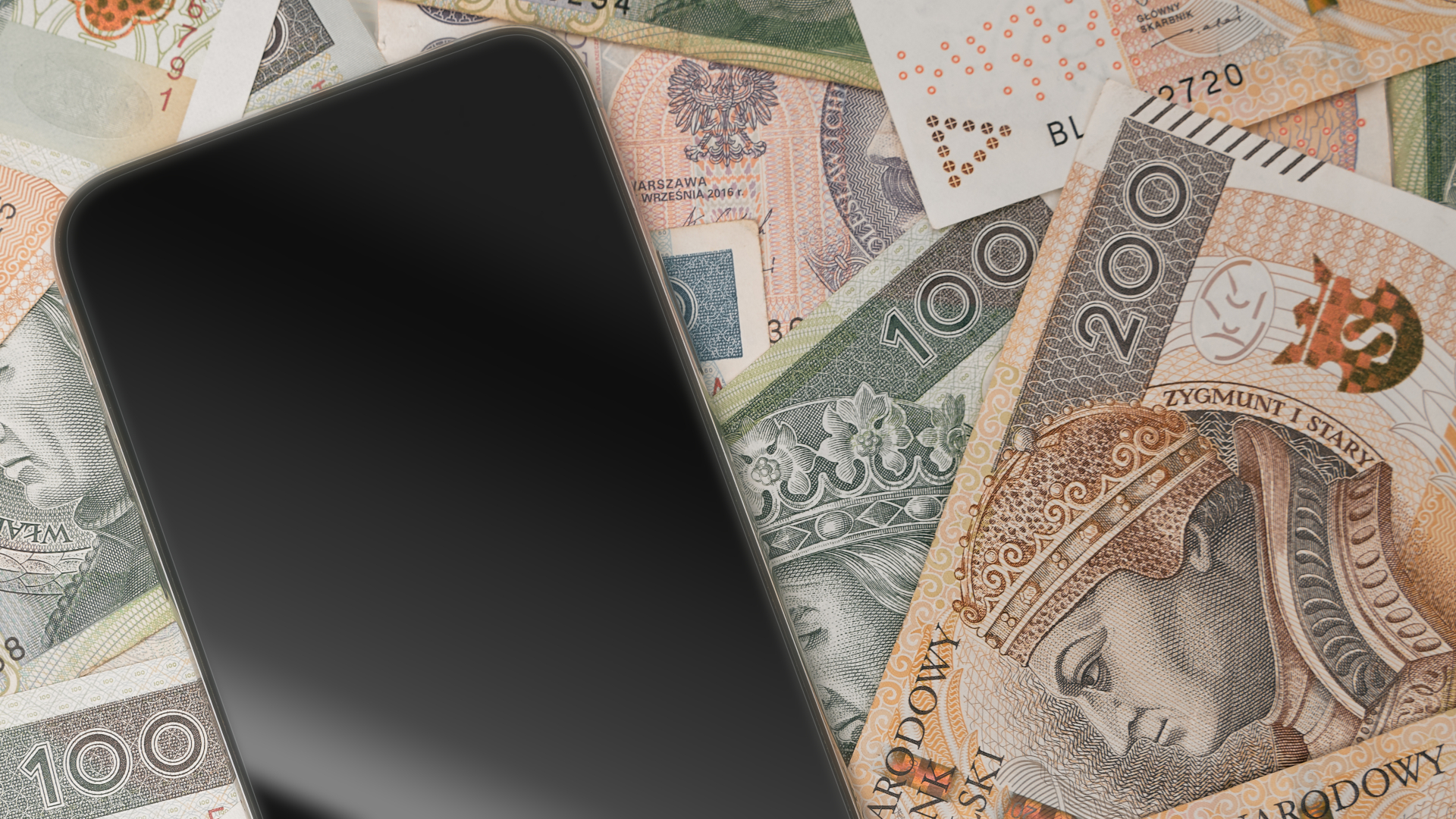 Dobre a tanie. TOP 5 smartfonów do 1000 zł (wideo) - grudzień 2023