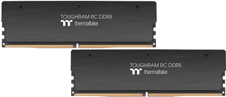 Duża pojemność i brak RGB LED. Tym kusi Thermaltake